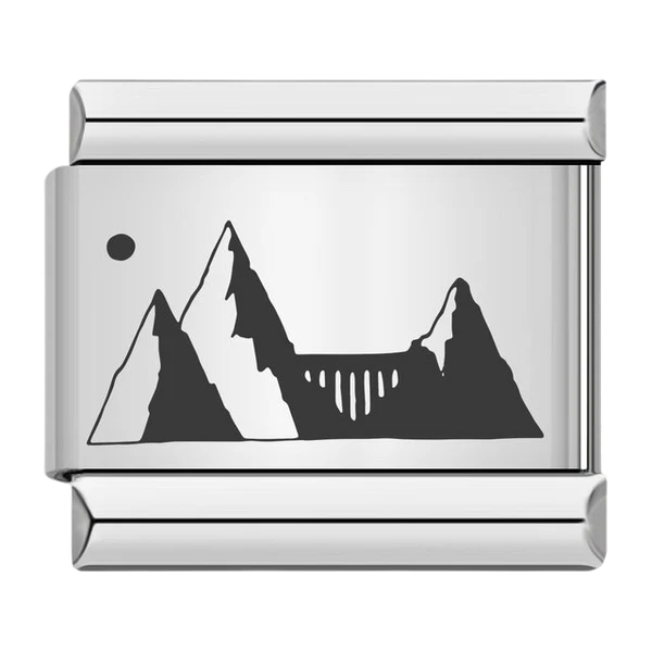 Monochrom Hegyek